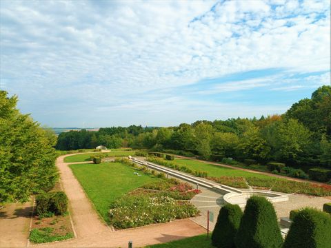 Französischer Garten am Kultur.Palais.Lichtenstein