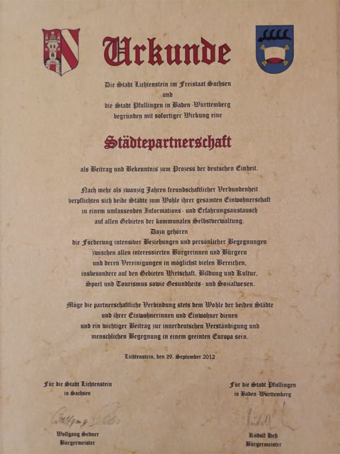 Städtepartnerschaftsurkunde Lichtenstein/Sa. - Stadt Pfullingen