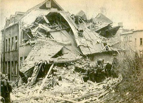 Trümmer eines Hauses nach einer Gasexplosion